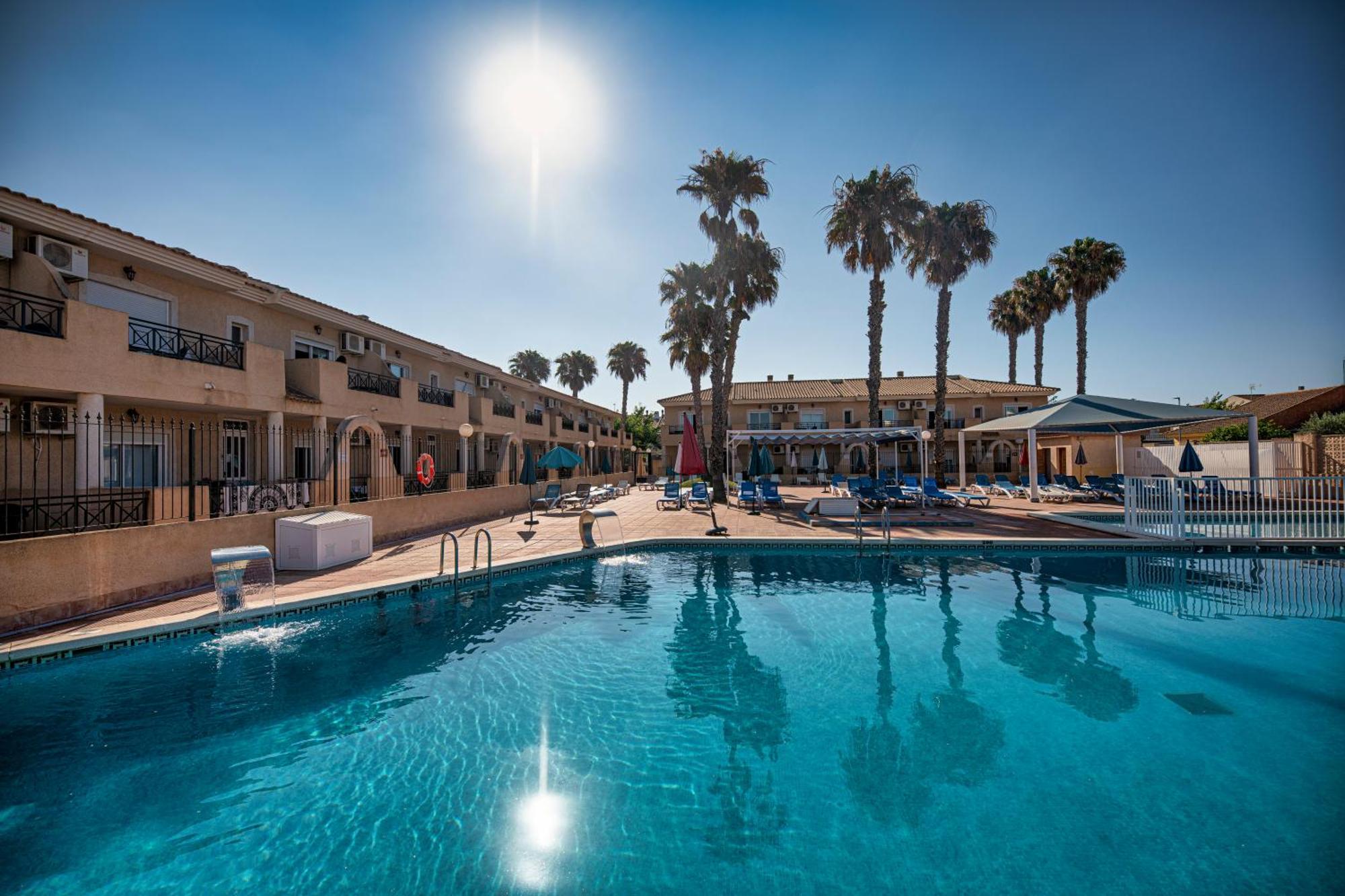 Destino De Sol De Los Alcázares Exteriör bild